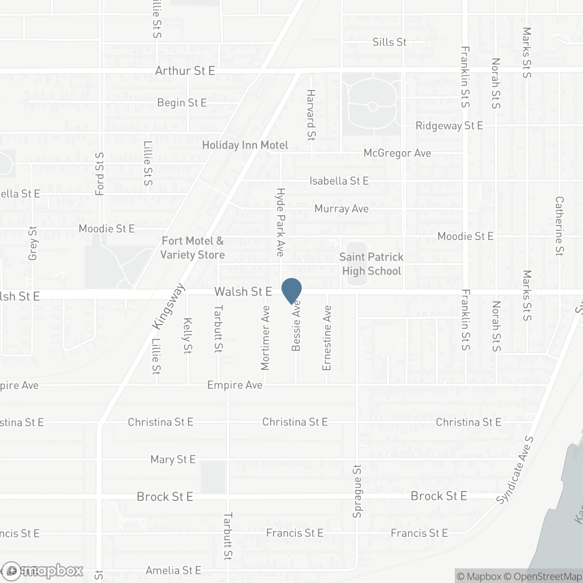 2029 WALSH STREET N, Thunder Bay, Ontario P7E 4W1